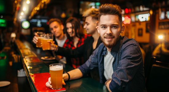 Quantas latas de cerveja posso beber por semana?